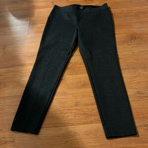 N Black Label grey skinny pants .